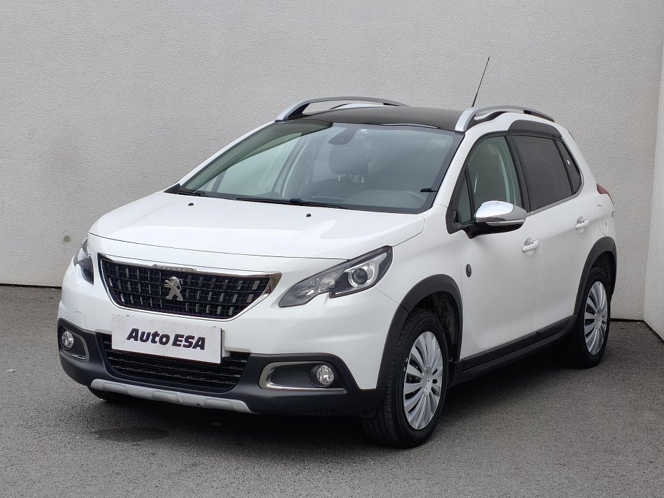 Peugeot 2008 1.2 PT Crossway