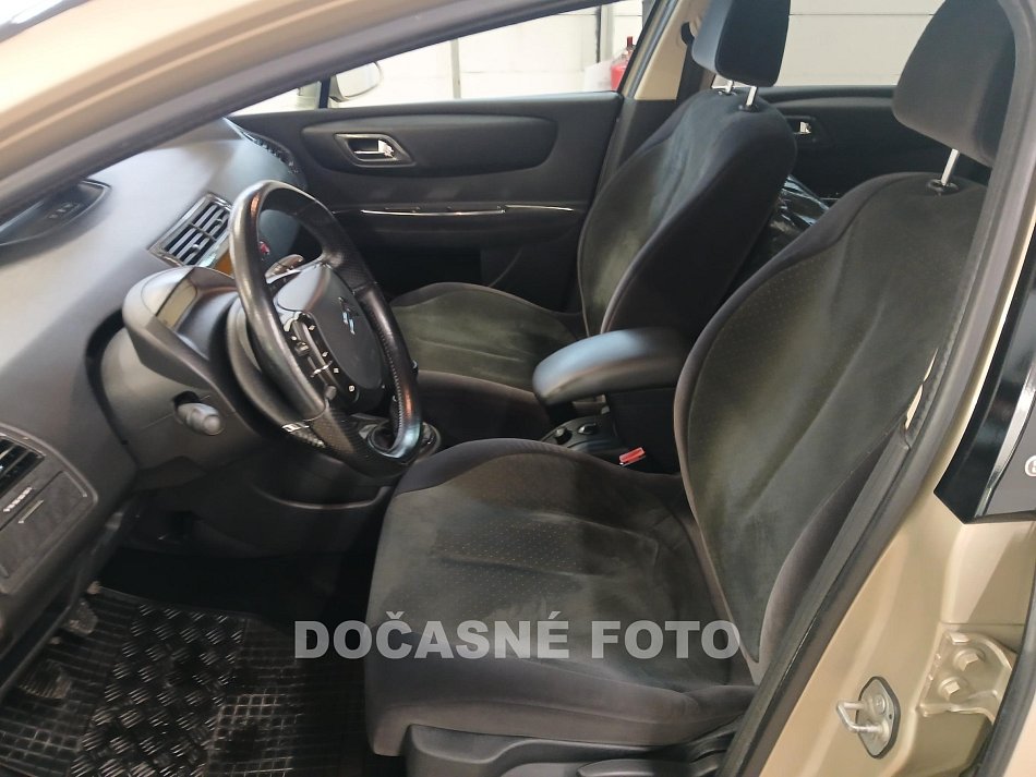 Citroën C4 1.6i 16V 