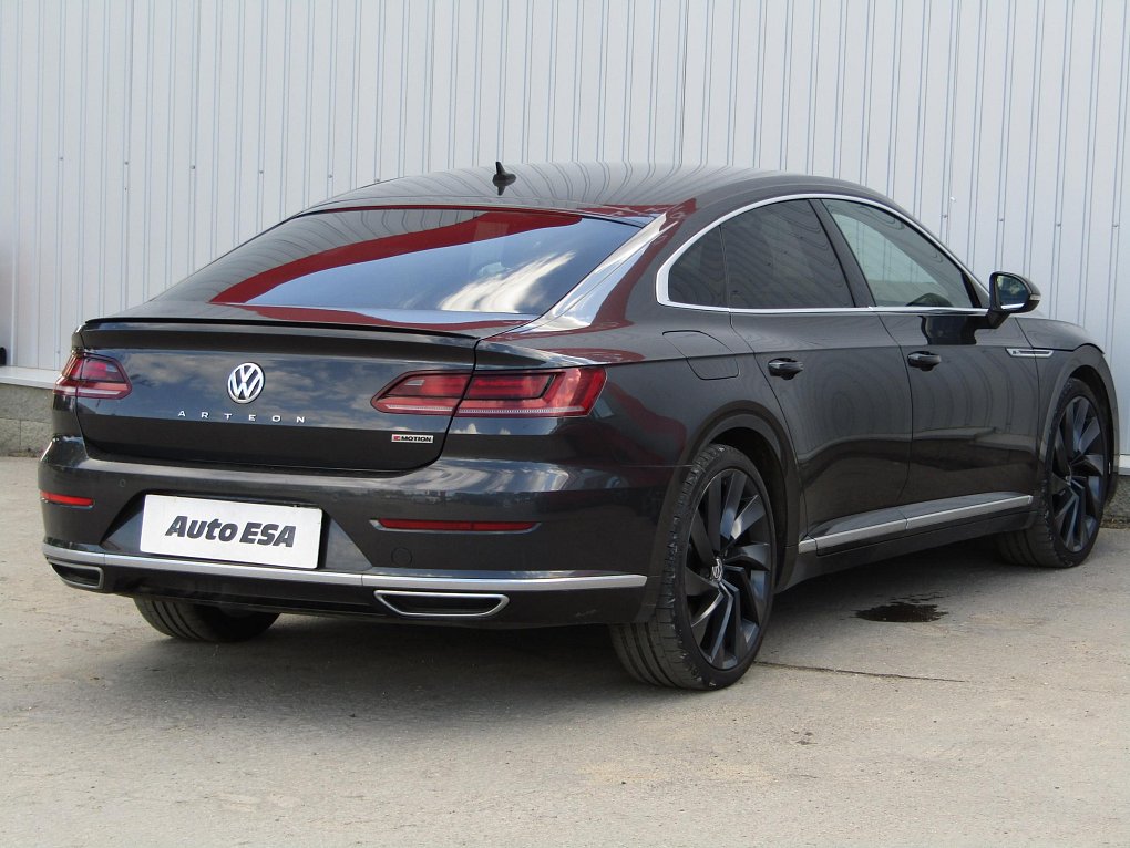 Volkswagen Arteon 2.0 TDi R-Line 4x4
