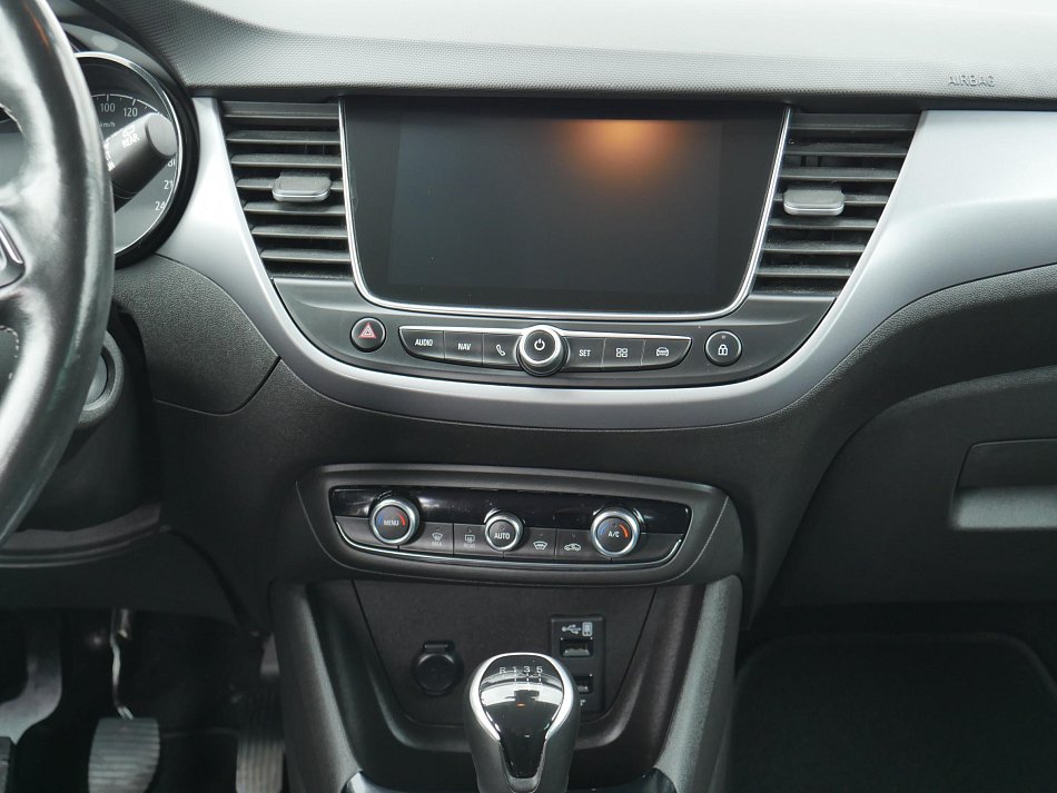 Opel Crossland 1.2 PT Innovation