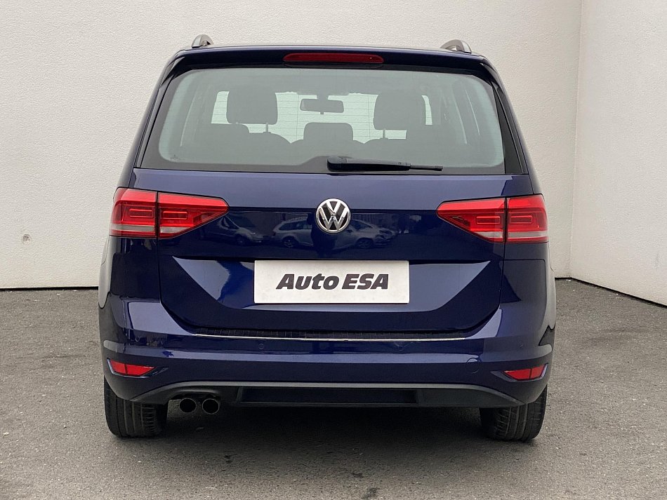 Volkswagen Touran 2.0 TDi 