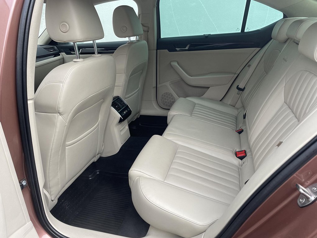 Škoda Superb III 2.0 TSI Style