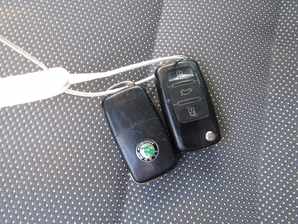 Škoda Roomster 1.2 i 