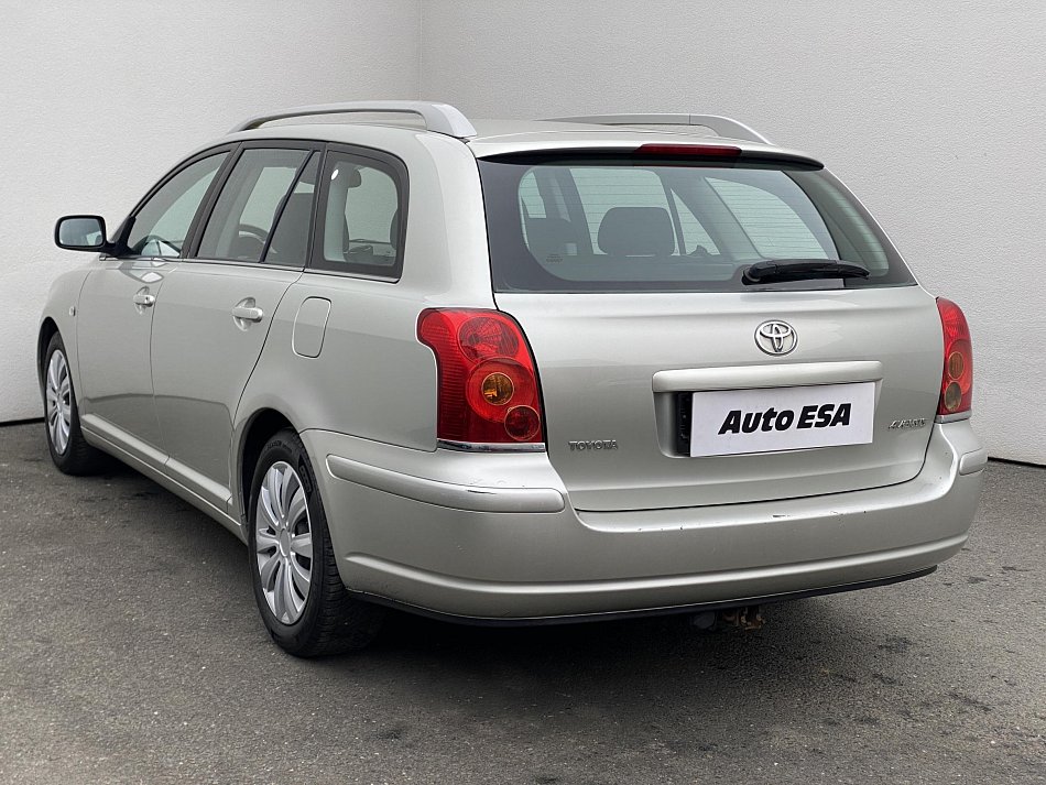 Toyota Avensis 1.8 VVT-i Sol