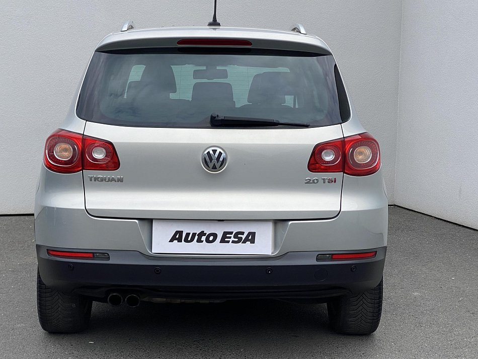 Volkswagen Tiguan 2.0TSi Sport 4Motion