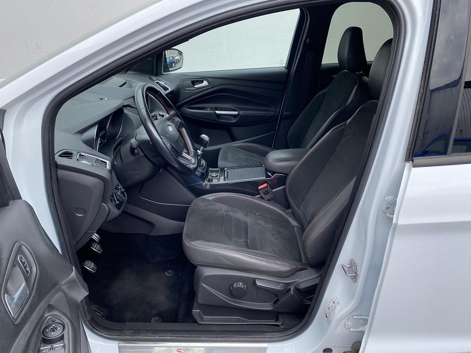 Ford Kuga 2.0 TDCi ST-Line