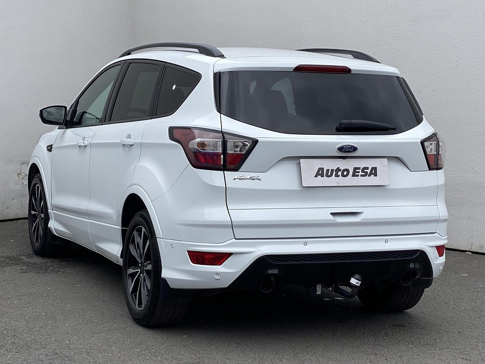Ford Kuga 2.0 TDCi ST-Line