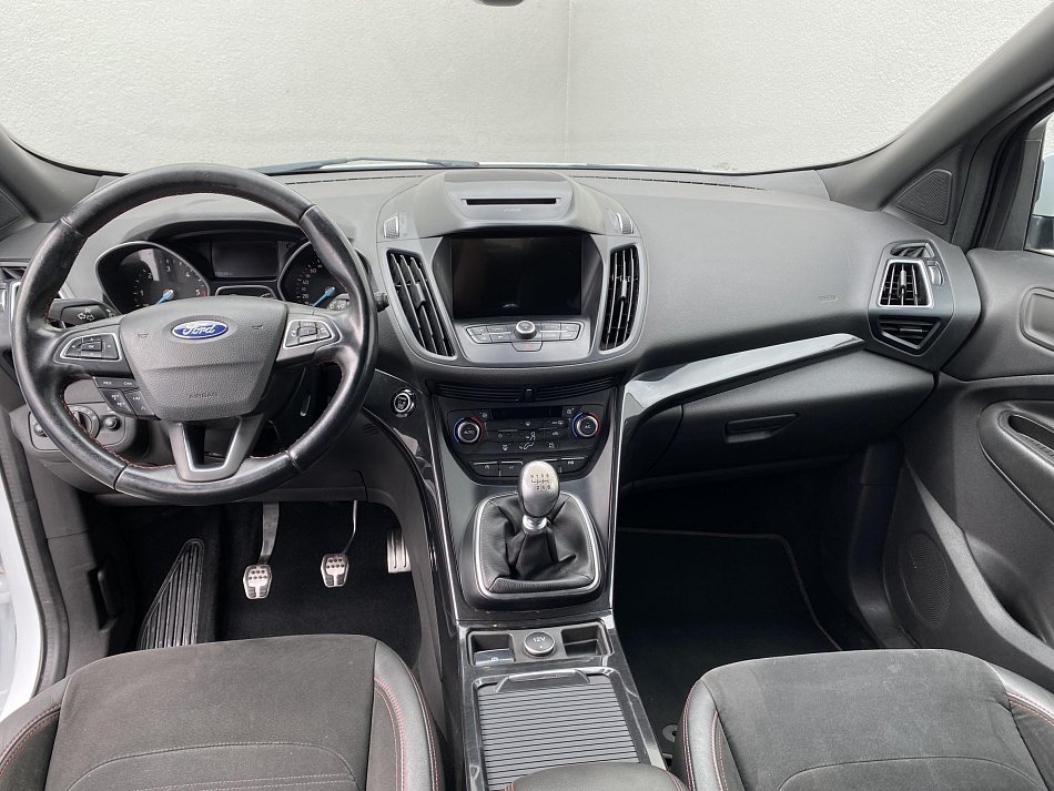 Ford Kuga 2.0 TDCi ST-Line