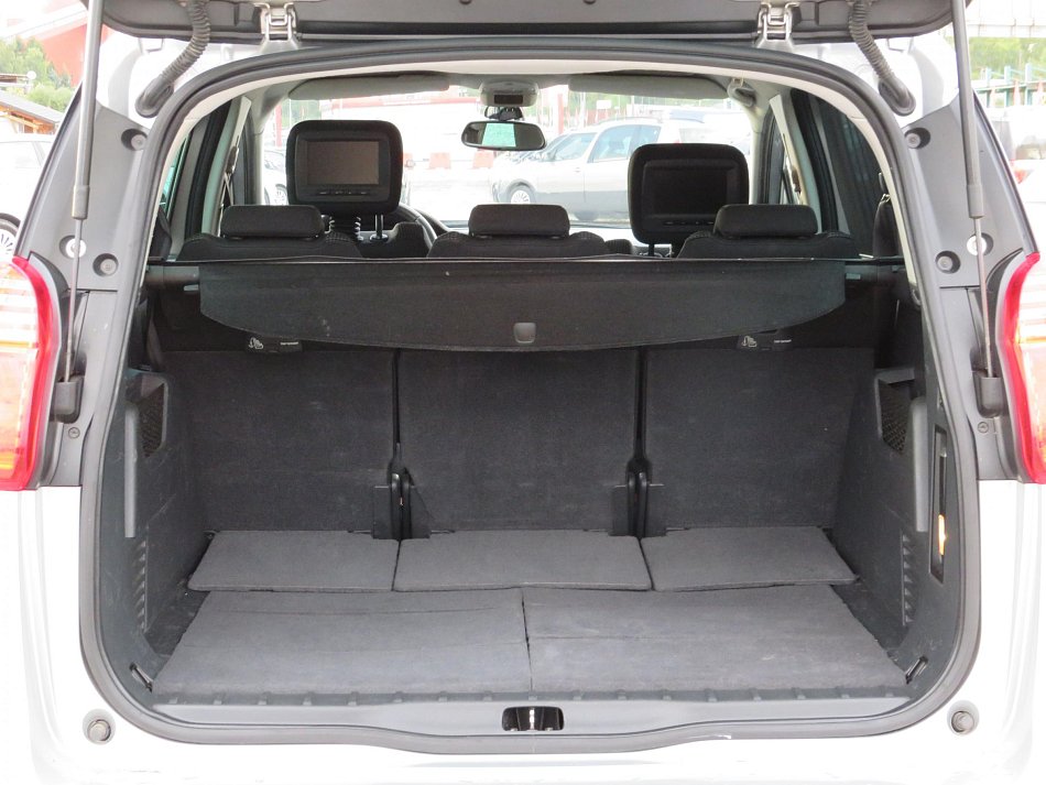 Peugeot 5008 2.0HDI 