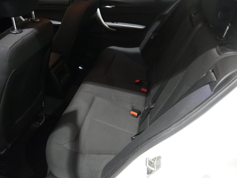 BMW Řada 1 1.6i  116i