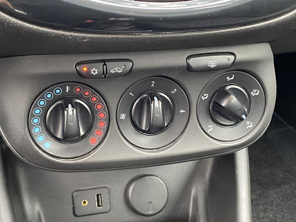 Opel Corsa 1.4 Edition