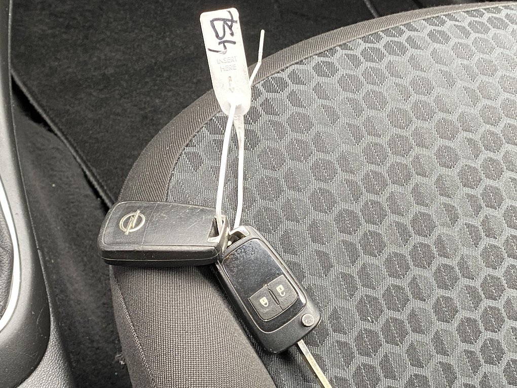 Opel Corsa 1.4 Edition