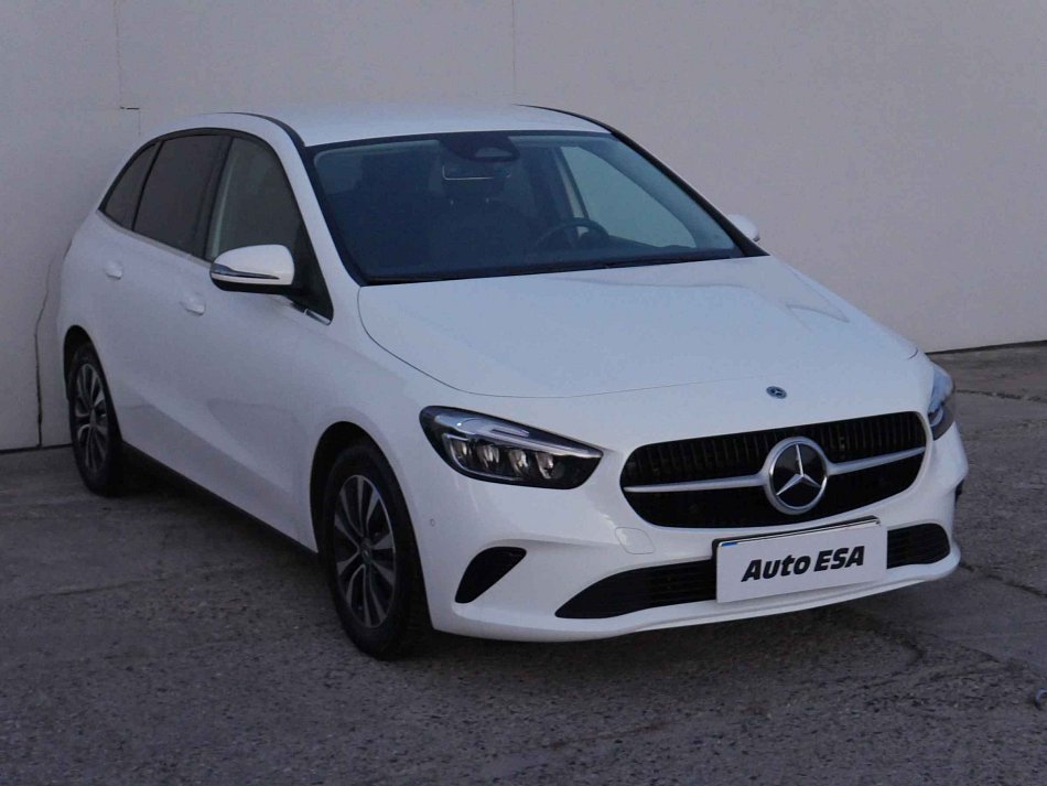 Mercedes-Benz Třída B 1.3T  B200