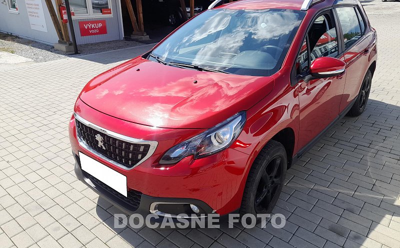 Peugeot 2008 1.2PT 