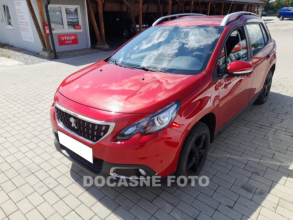 Peugeot 2008 1.2PT 