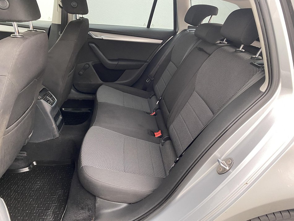 Škoda Octavia III 1.6 TDi Ambition