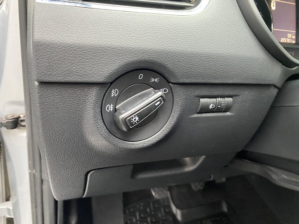 Škoda Octavia III 1.6 TDi Ambition