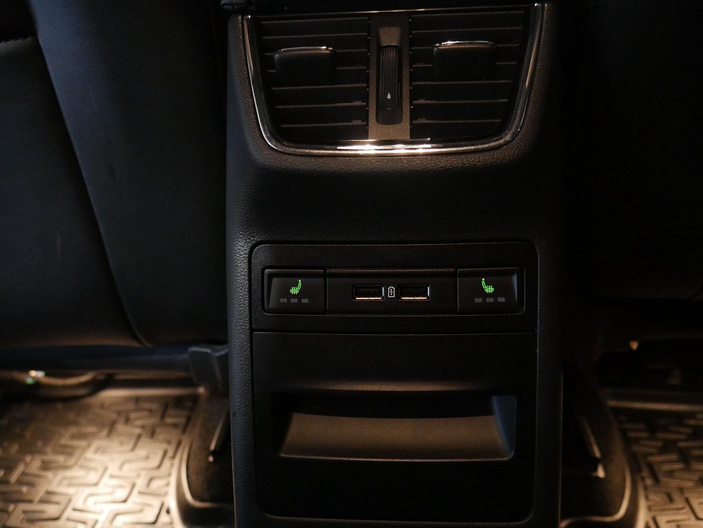 Škoda Octavia III 2.0TSi 