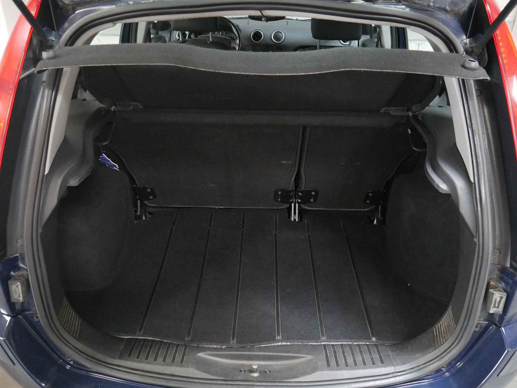 Ford Fusion 1.4 i 