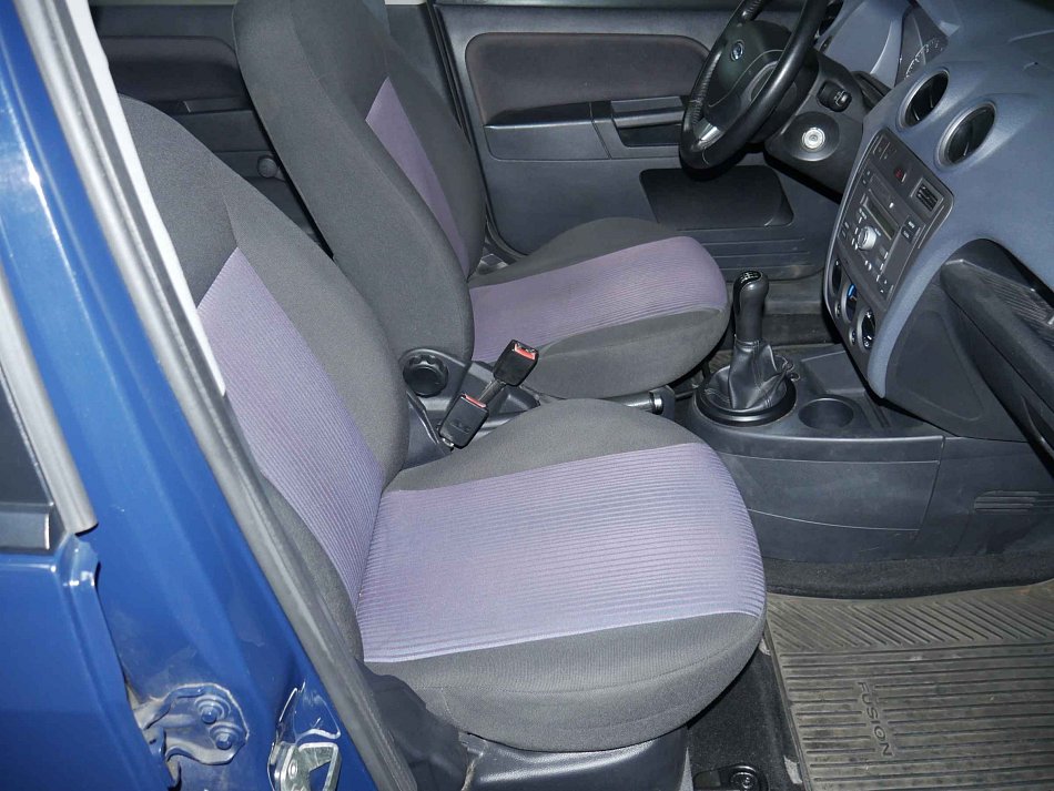 Ford Fusion 1.4 i 