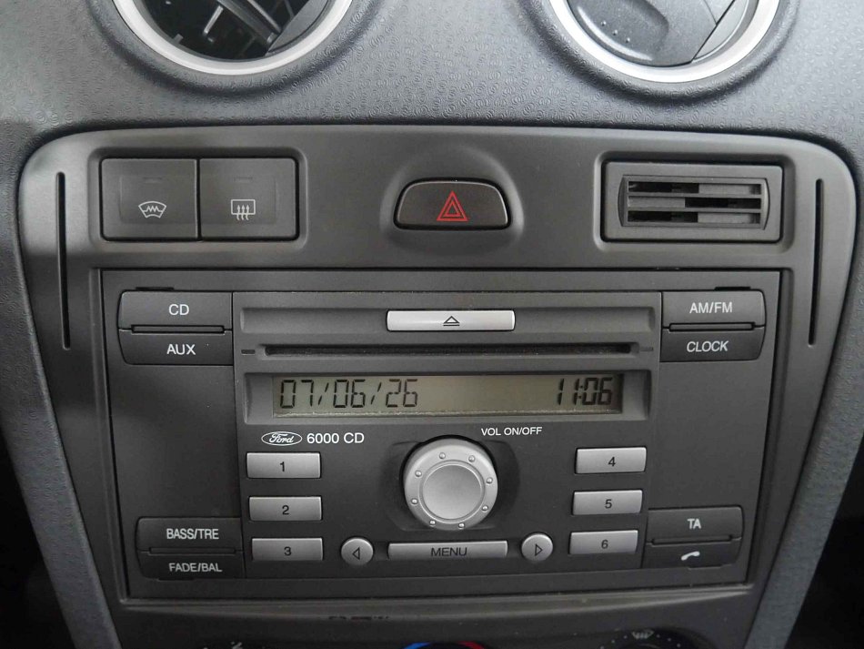 Ford Fusion 1.4 i 
