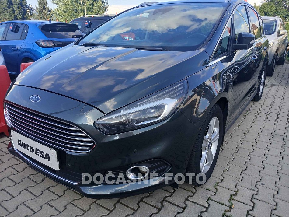 Ford S-MAX 1.5i 