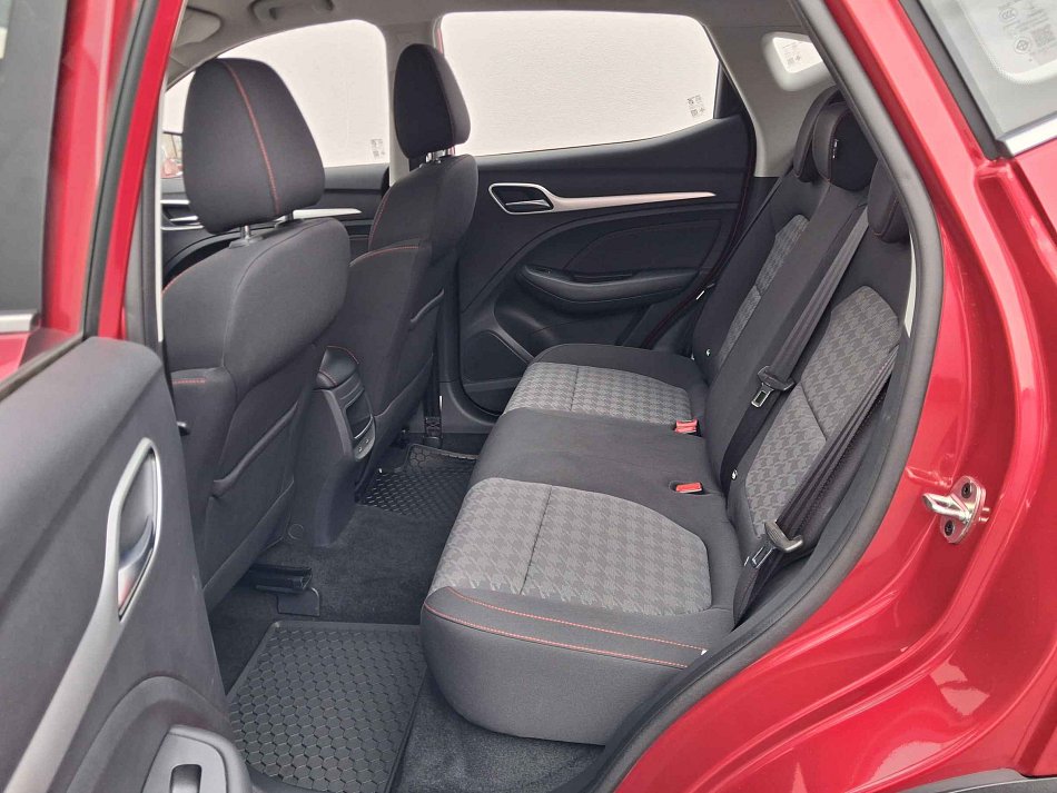MG ZS 1.5i Essential