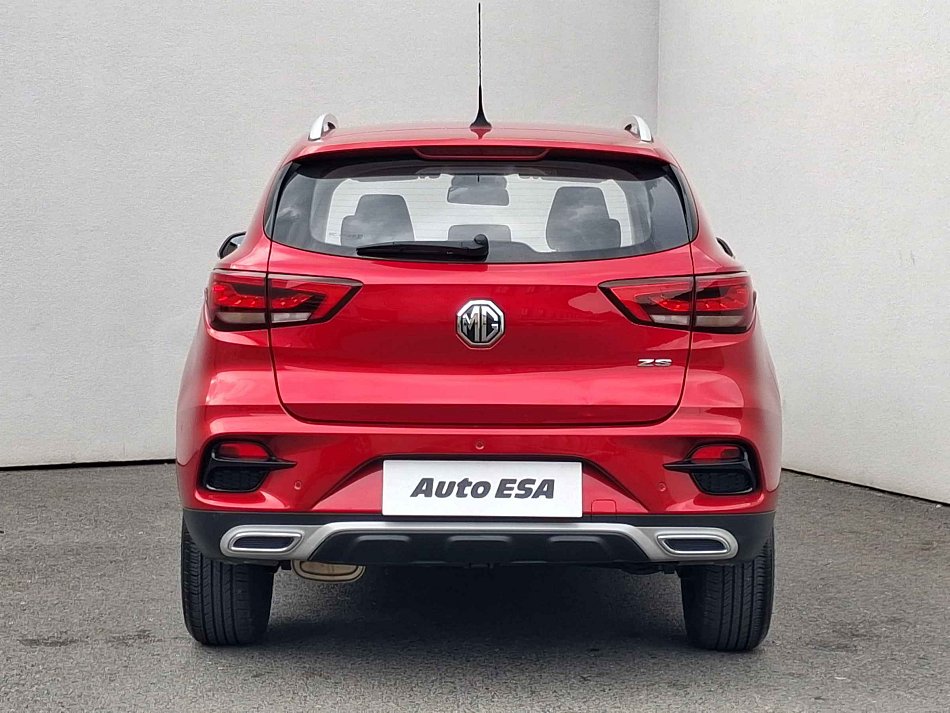 MG ZS 1.5i Essential