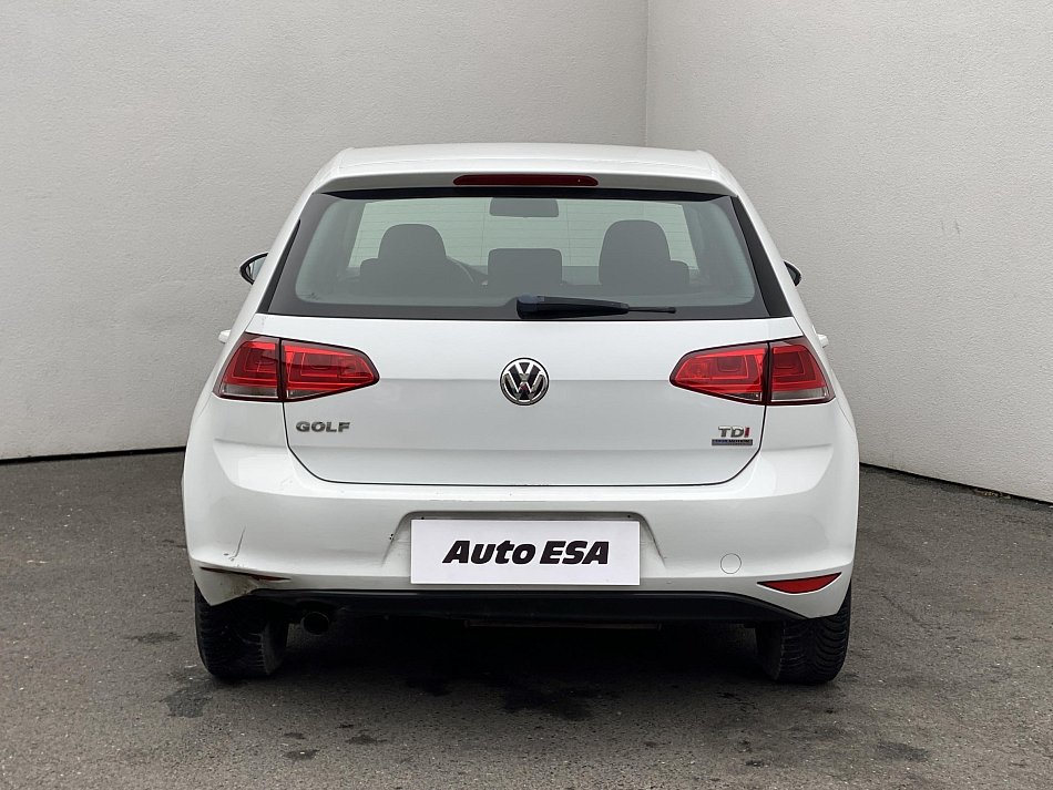 Volkswagen Golf 1.6 TDi Comfortline VII
