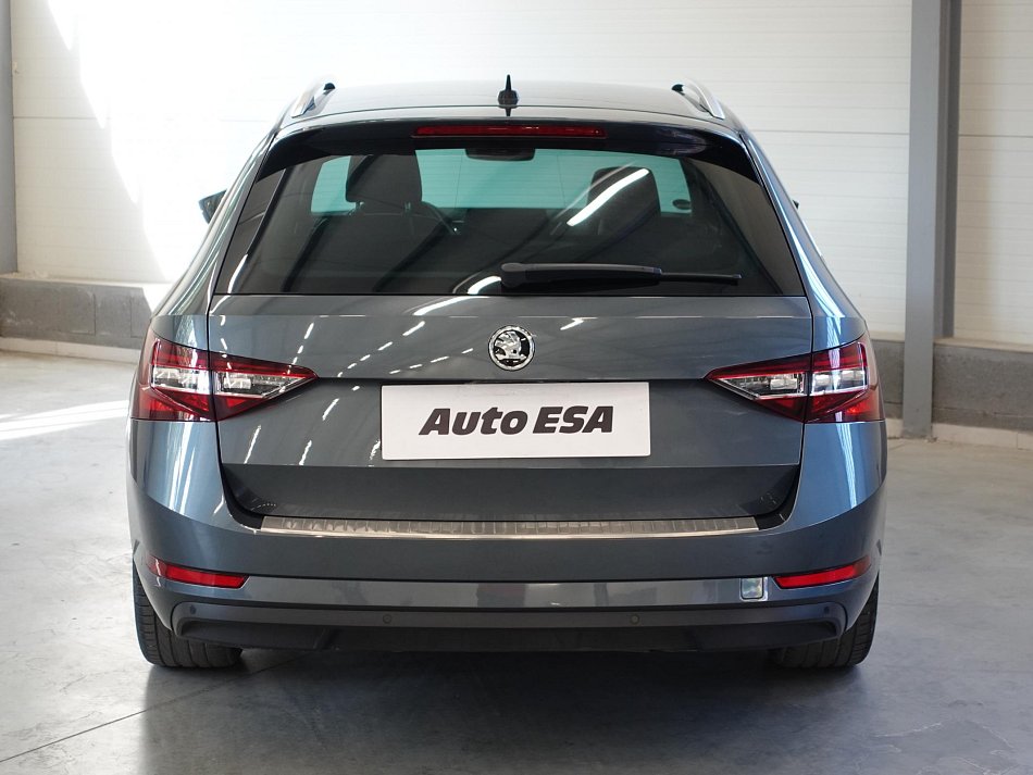 Škoda Superb III 2.0 TDi L&K