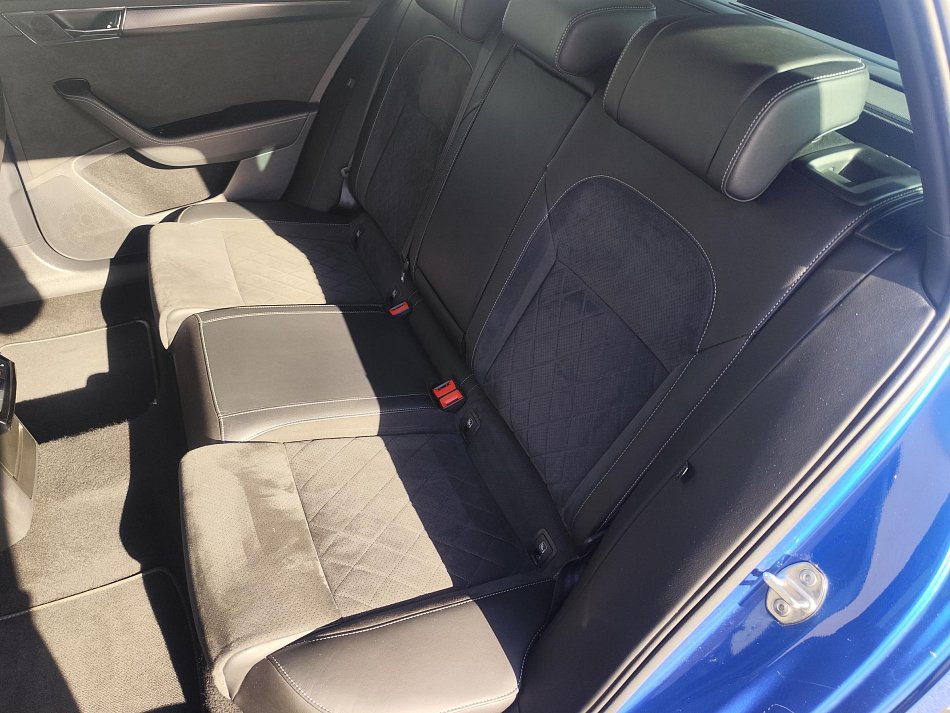 Škoda Superb III 2.0 TDi  4x4
