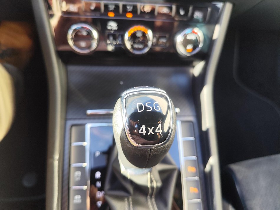 Škoda Superb III 2.0 TDi  4x4
