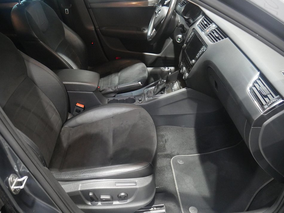 Škoda Octavia III 2.0 TDi Scout 4x4