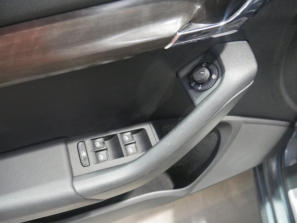 Škoda Octavia III 2.0 TDi Scout 4x4
