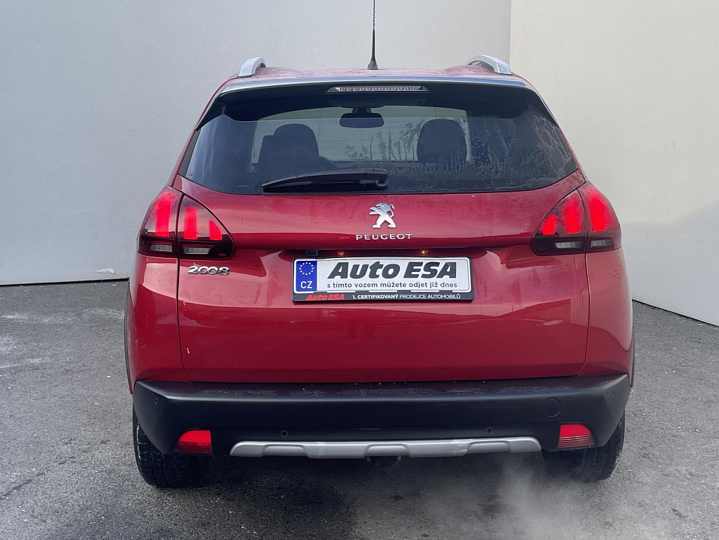 Peugeot 2008 1.2 PT Allure