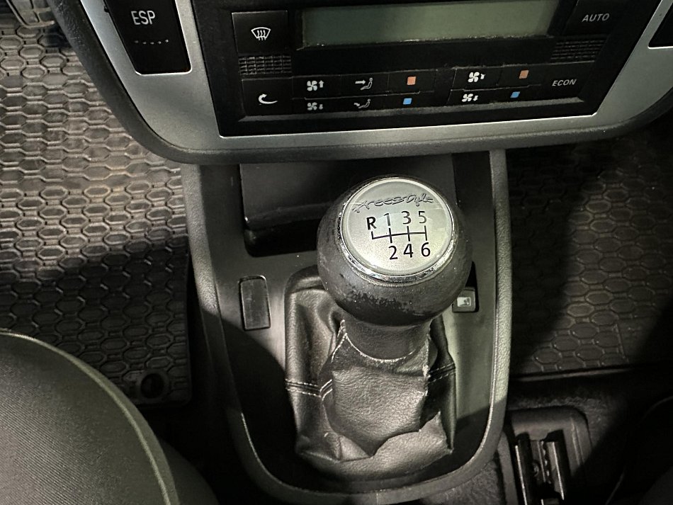 Volkswagen Sharan 2.0 TDI 