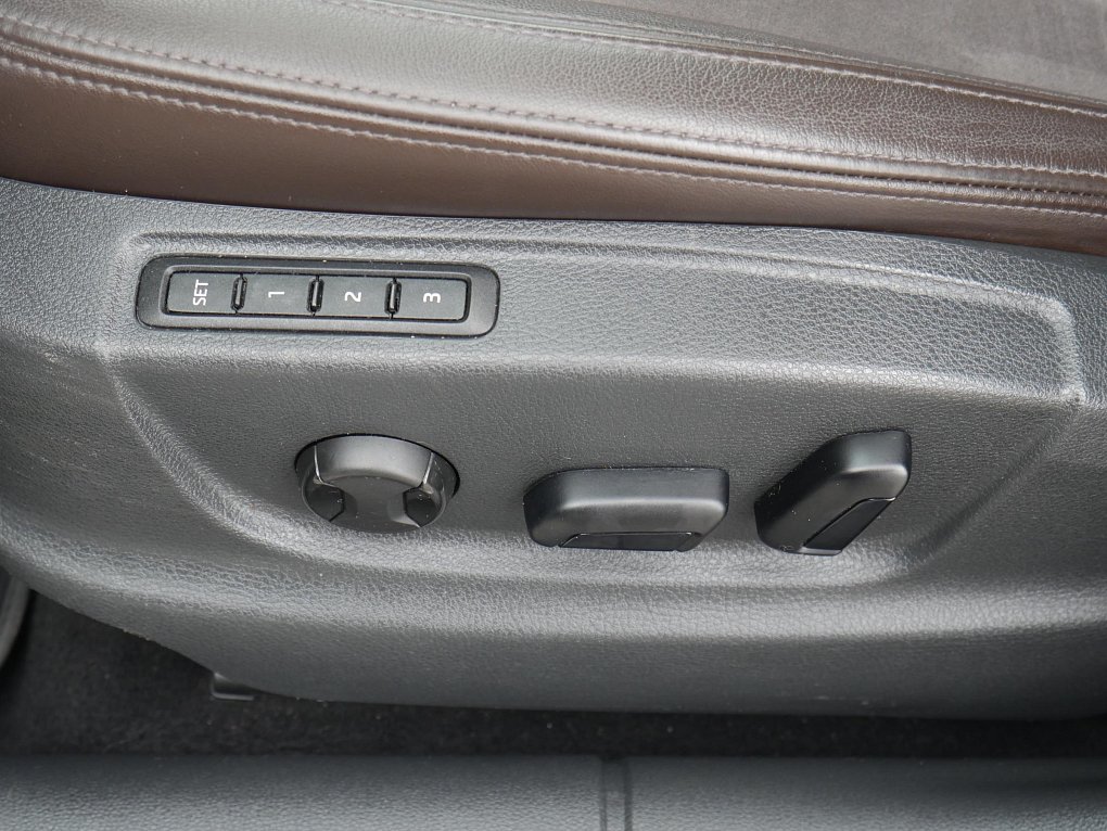 Škoda Octavia III 2.0 TDi L&K 4x4