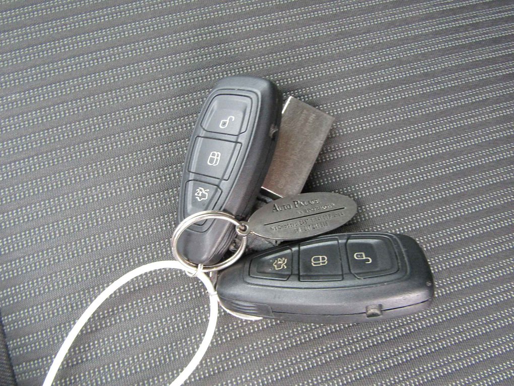 Ford Focus 1.6 16V 
