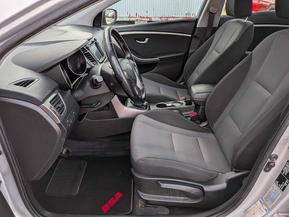 Hyundai I30 1.6CRDi 