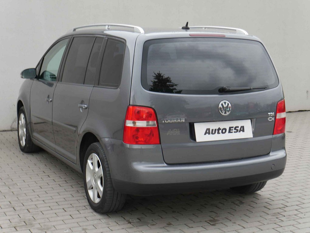Volkswagen Touran 1.9 TDi 