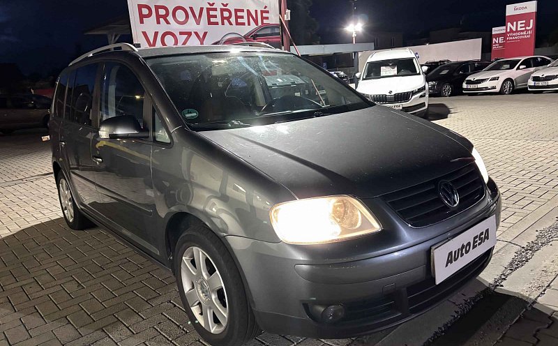 Volkswagen Touran 1.9 TDi 