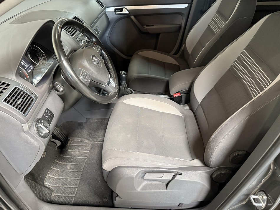Volkswagen Touran 2.0 TDi Life