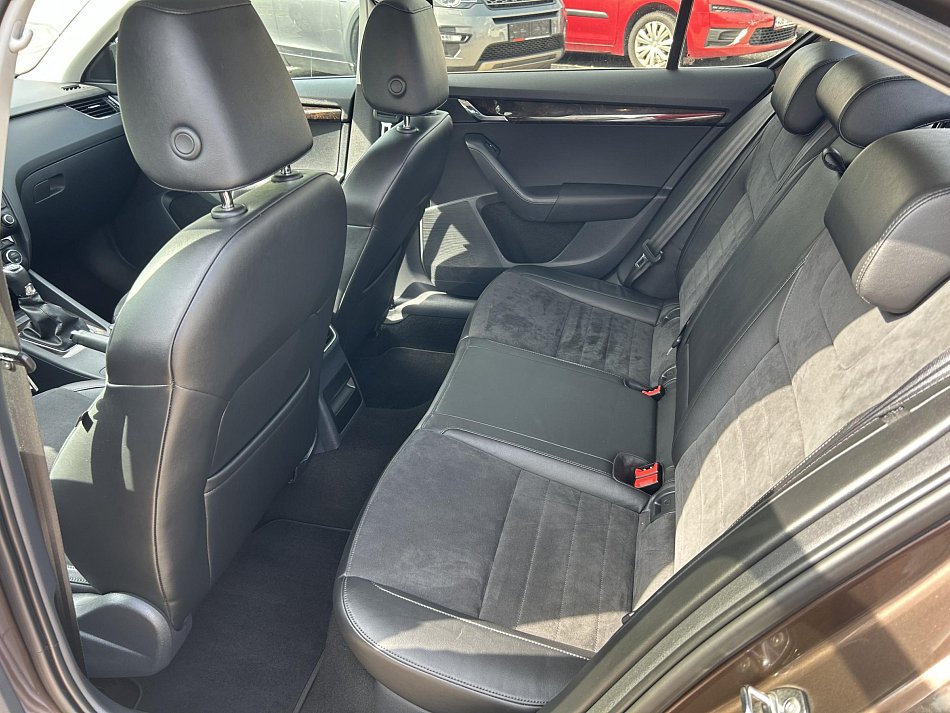 Škoda Octavia III 1.4 TSi Elegance