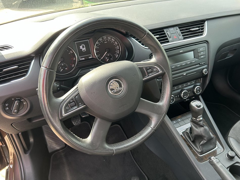 Škoda Octavia III 1.4 TSi Elegance