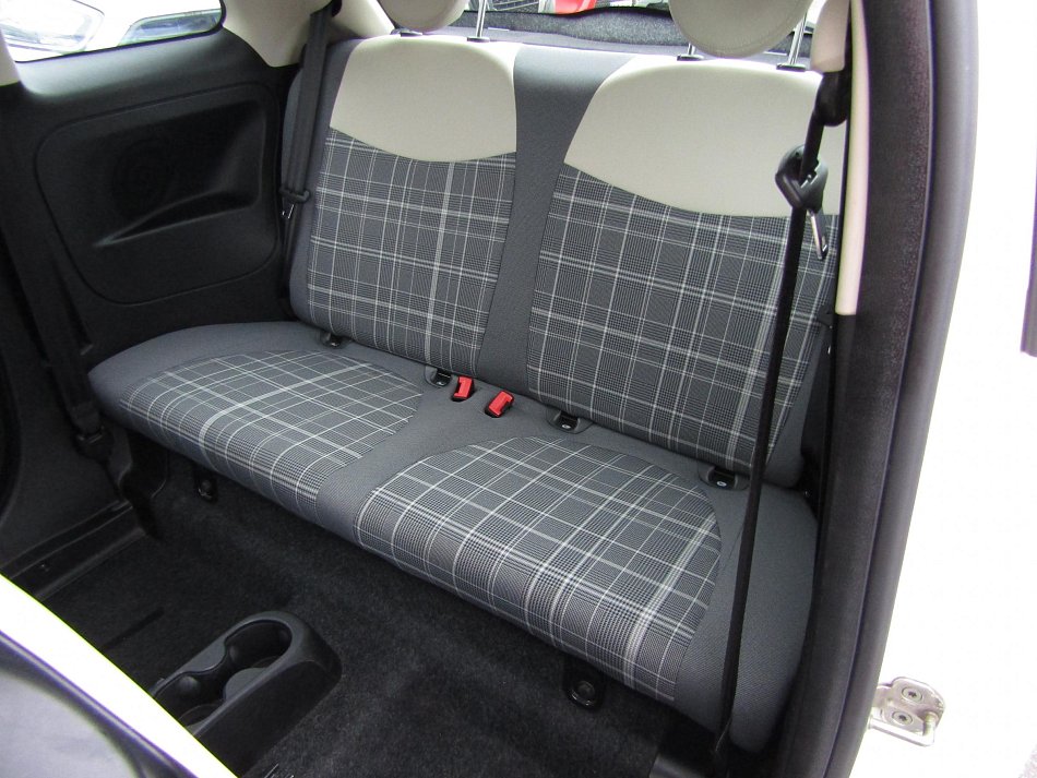 Fiat 500 1.2i Lounge
