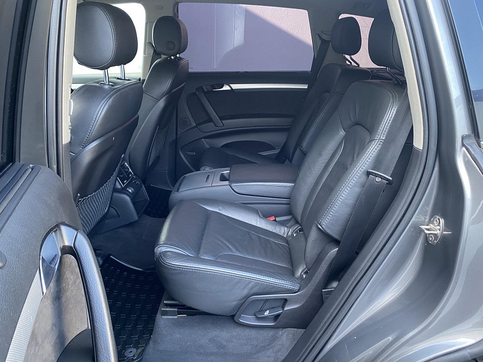 Audi Q7 3.0 TDi  quattro
