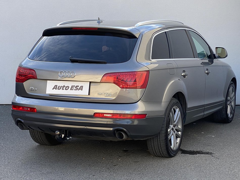 Audi Q7 3.0 TDi  quattro