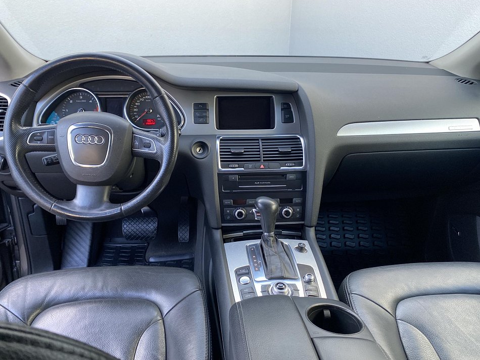 Audi Q7 3.0 TDi  quattro