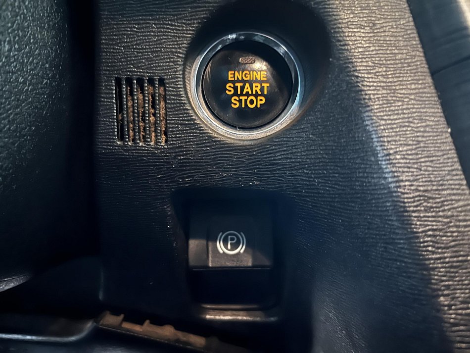 Toyota Avensis 2.2 D-CAT 