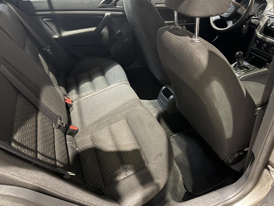 Škoda Octavia II 1.6i 